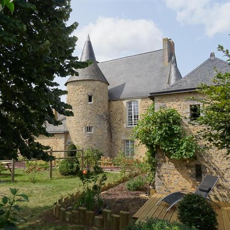 Manoir De La Grand'Cour Bed & Breakfast Soulge-sur-Ouette Exterior photo